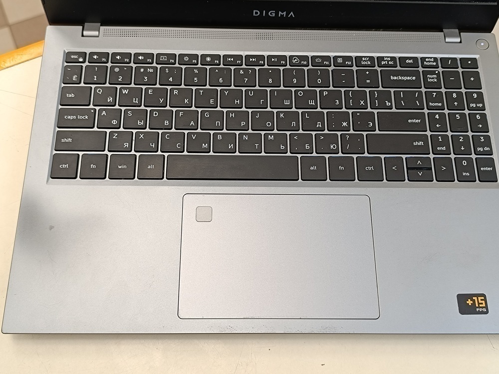 Ноутбук DIGMA; Core i3-10110U, Intel UHD Graphics, 8 Гб, 500 Гб, Нет