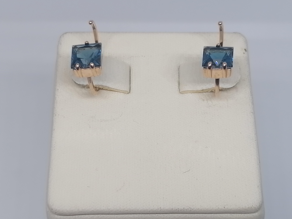 СКМ585 СЕРЬГИ С КАМНЕМ (Au 585)