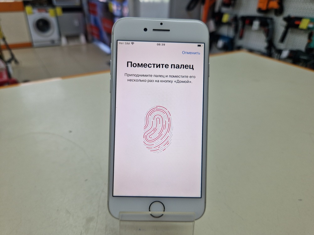 Смартфон Apple iPhone 8 64Gb