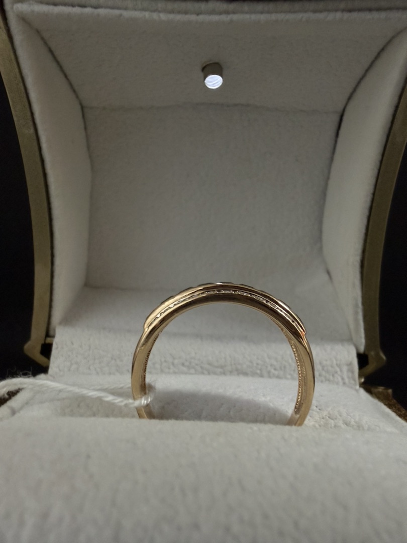 КОЛКМИ585 КОЛЬЦО С КАМНЯМИ (Au 585)