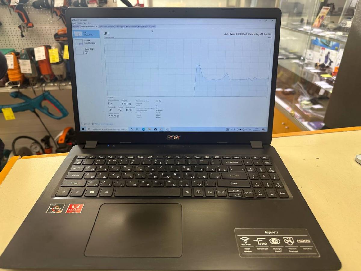 Ноутбук Acer Acer Aspire 3; Ryzen 3 3200U, Radeon 540X Mobile, 8 Гб, 250 Гб