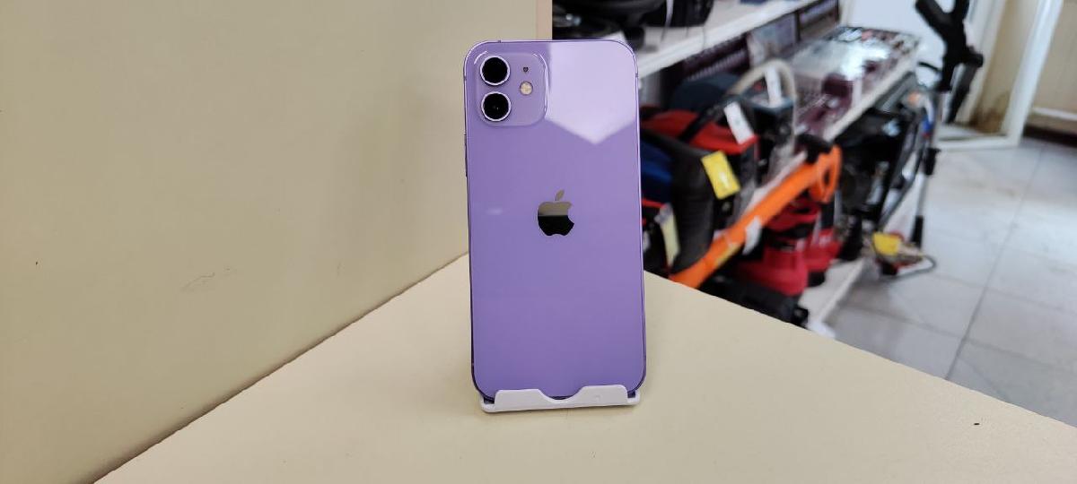 Смартфон Apple iPhone 12 64Gb