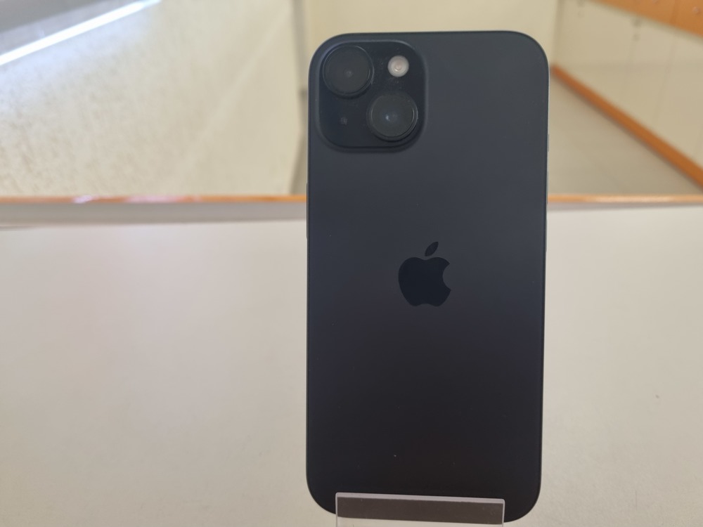 Смартфон Apple Iphone 15 128Gb