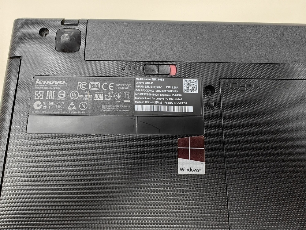 Ноутбук Lenovo; E1-6010, Radeon R2 series, 2 Гб, Нет, 500 Гб