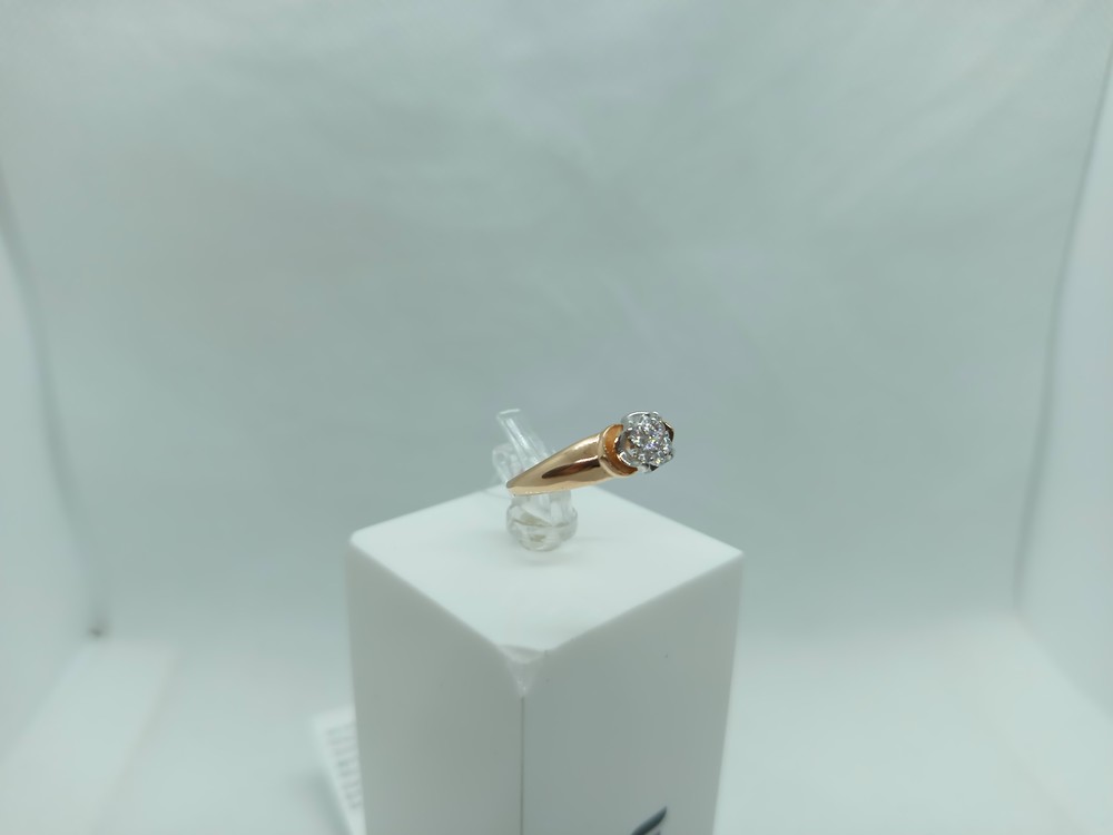 КОЛЬЦО С КАМНЯМИ (Au 585)