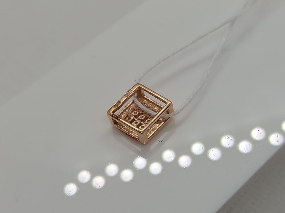 ПОДКМИ585 ПОДВЕСКА С КАМНЯМИ (Au 585)