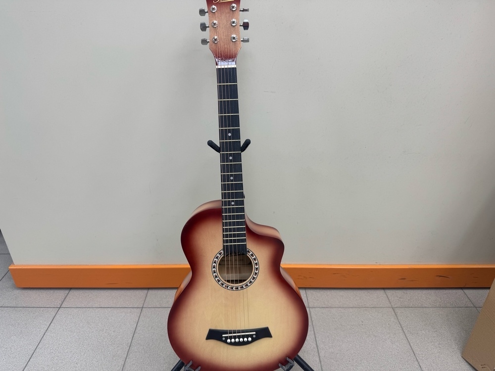 Гитара акустическая Belucci BCL3825 YS