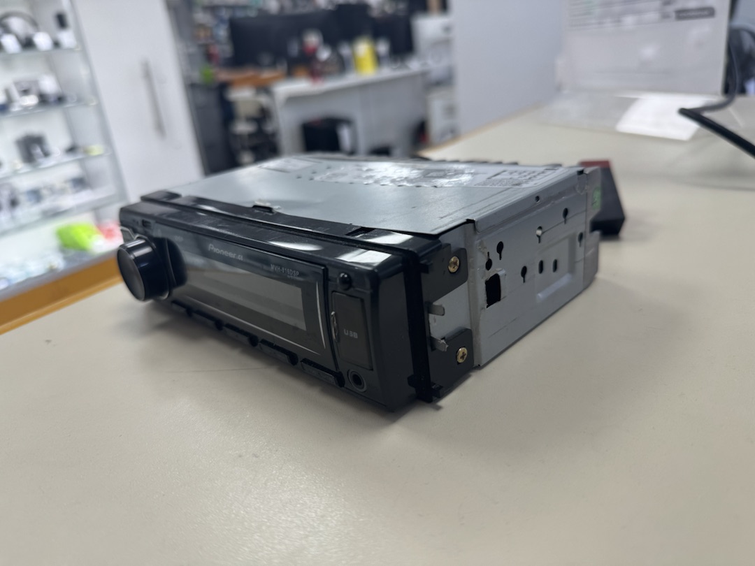 Автомагнитола Pioneer MVH-816DSP