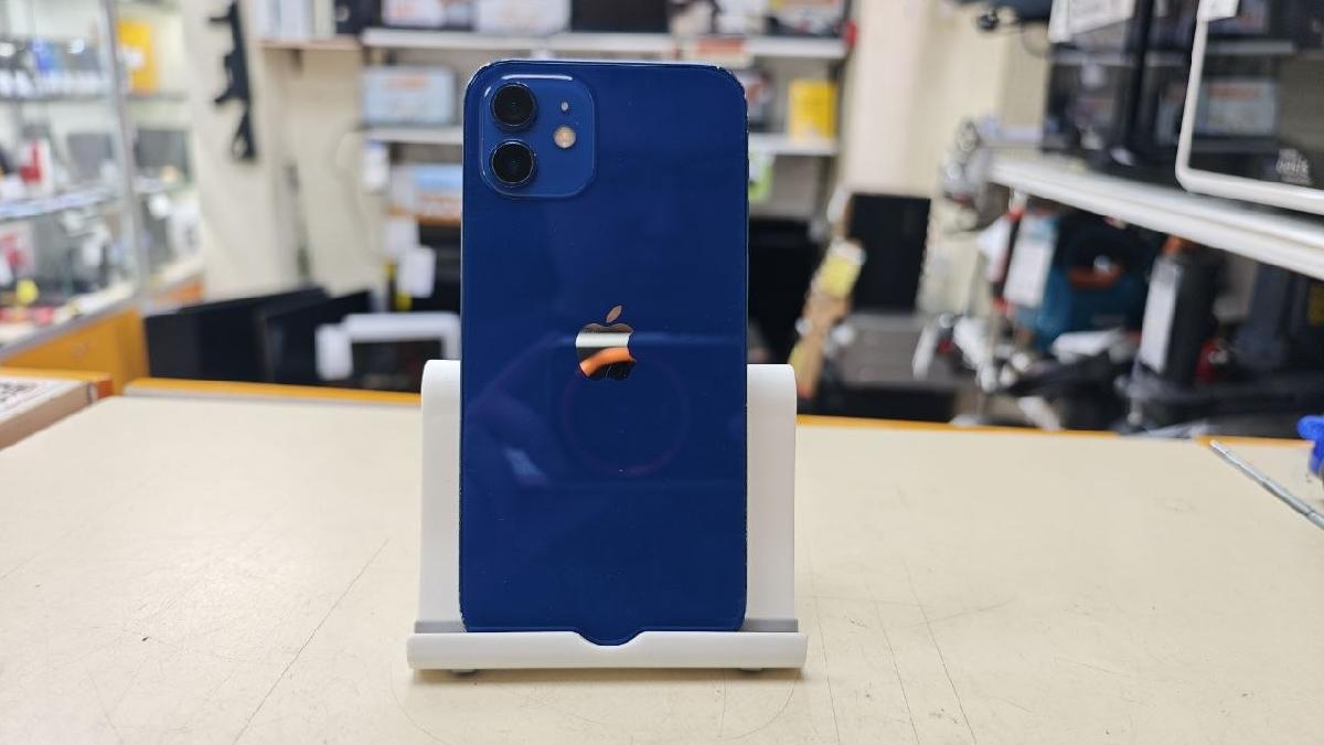 Смартфон Apple iPhone 12 256Gb