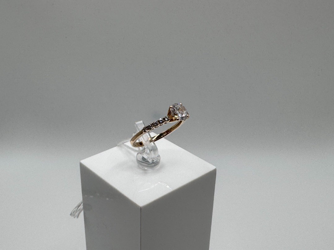 КОЛКМИ585 КОЛЬЦО С КАМНЯМИ (Au 585)