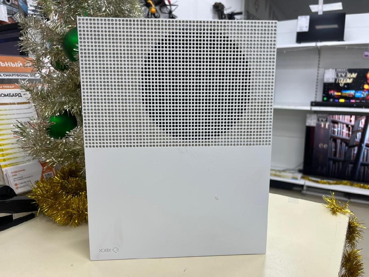 Игровая приставка Xbox One S 1TB