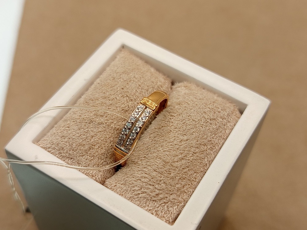 КОЛЬЦО С КАМНЯМИ (Au 585)