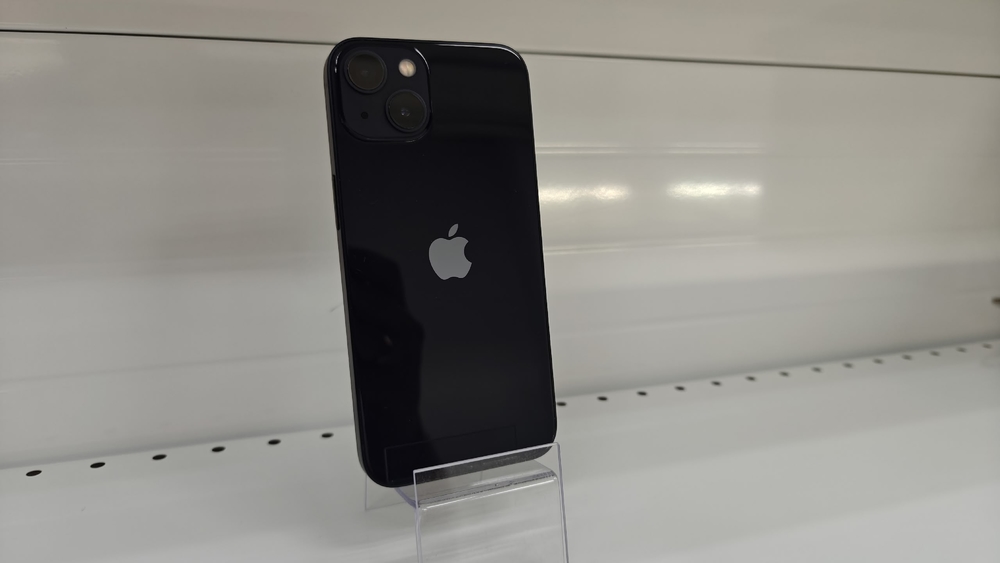 Смартфон Apple iPhone 13 128Gb