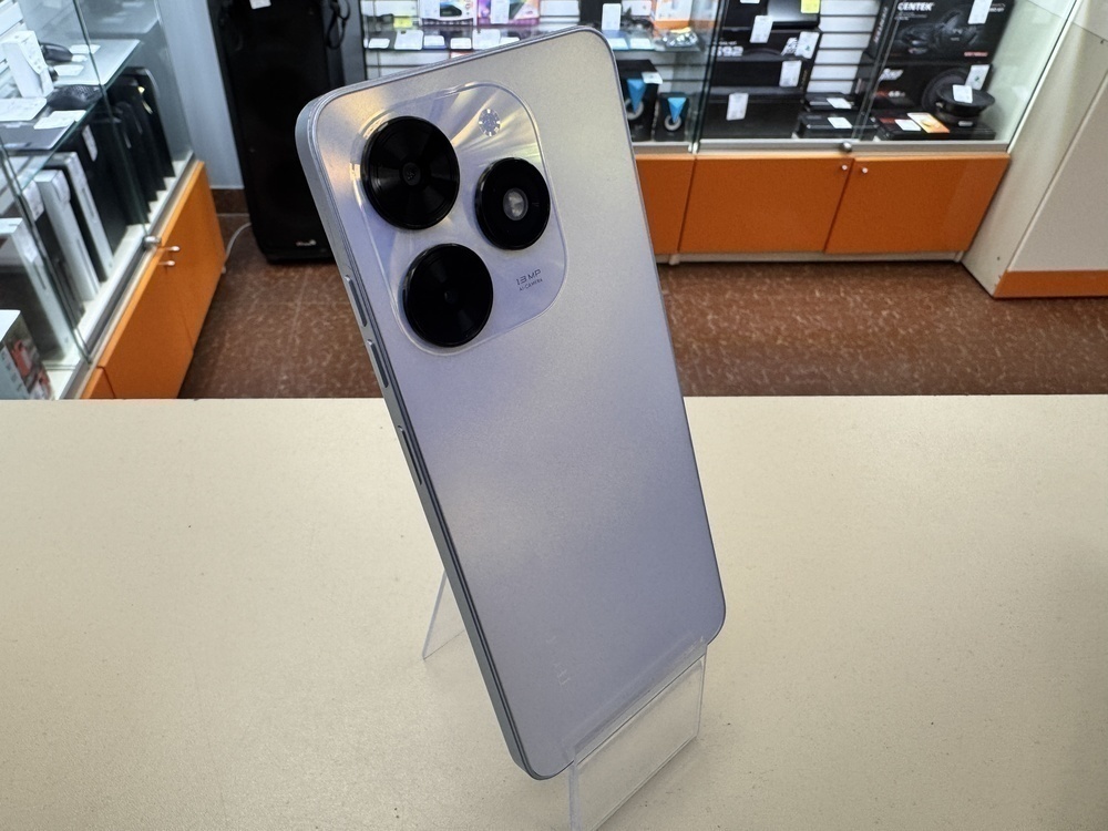Смартфон Tecno Spark Go 2024 4/64