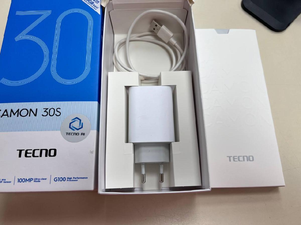 Смартфон Tecno Camon 30S 8/128