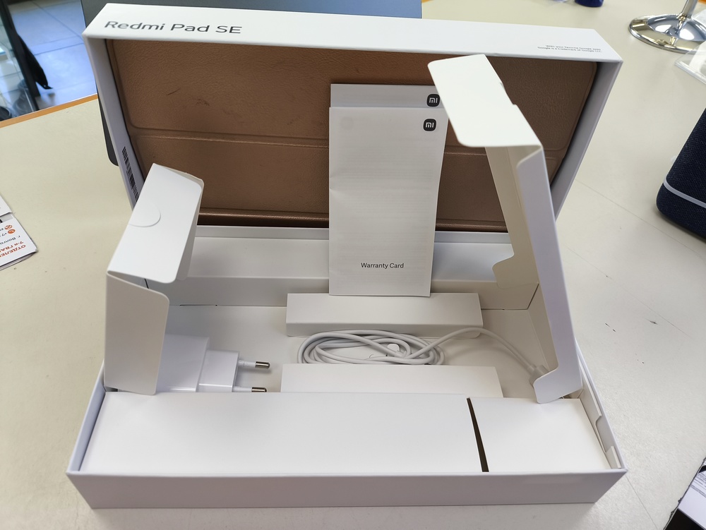 Планшет Xiaomi Redmi Pad SE 4/128