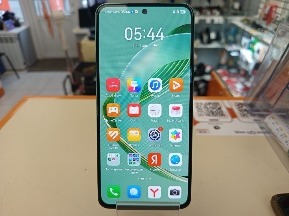 Смартфон Huawei 12 SE 8/256