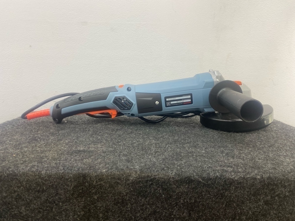 Угловая шлифмашина Электроприбор УШМ-125/1000Е