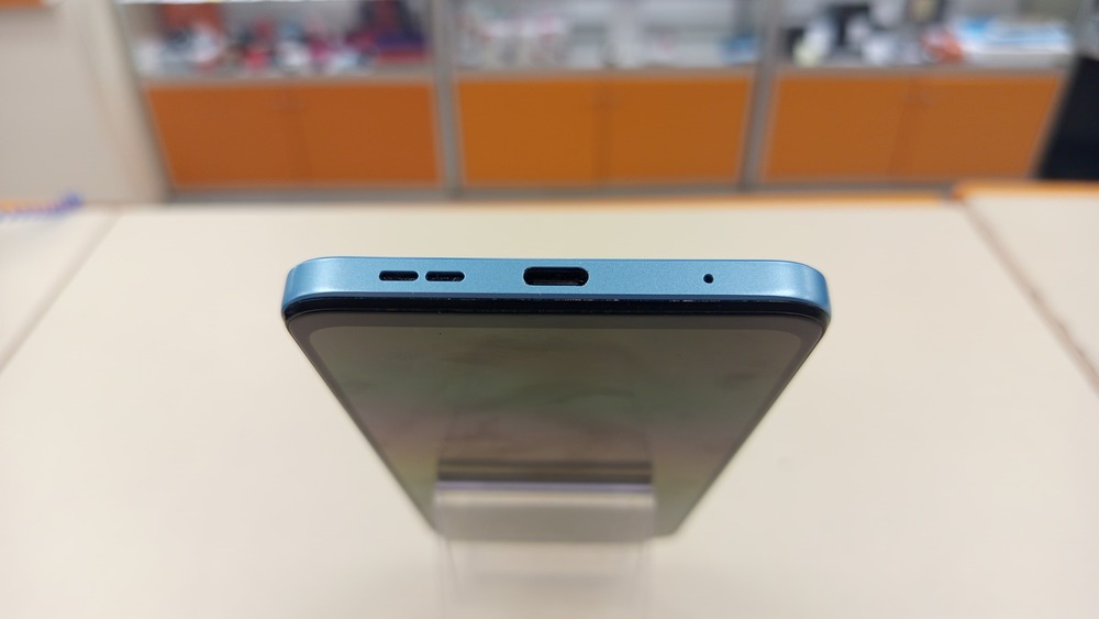 Смартфон Xiaomi Redmi Note 12 6/128