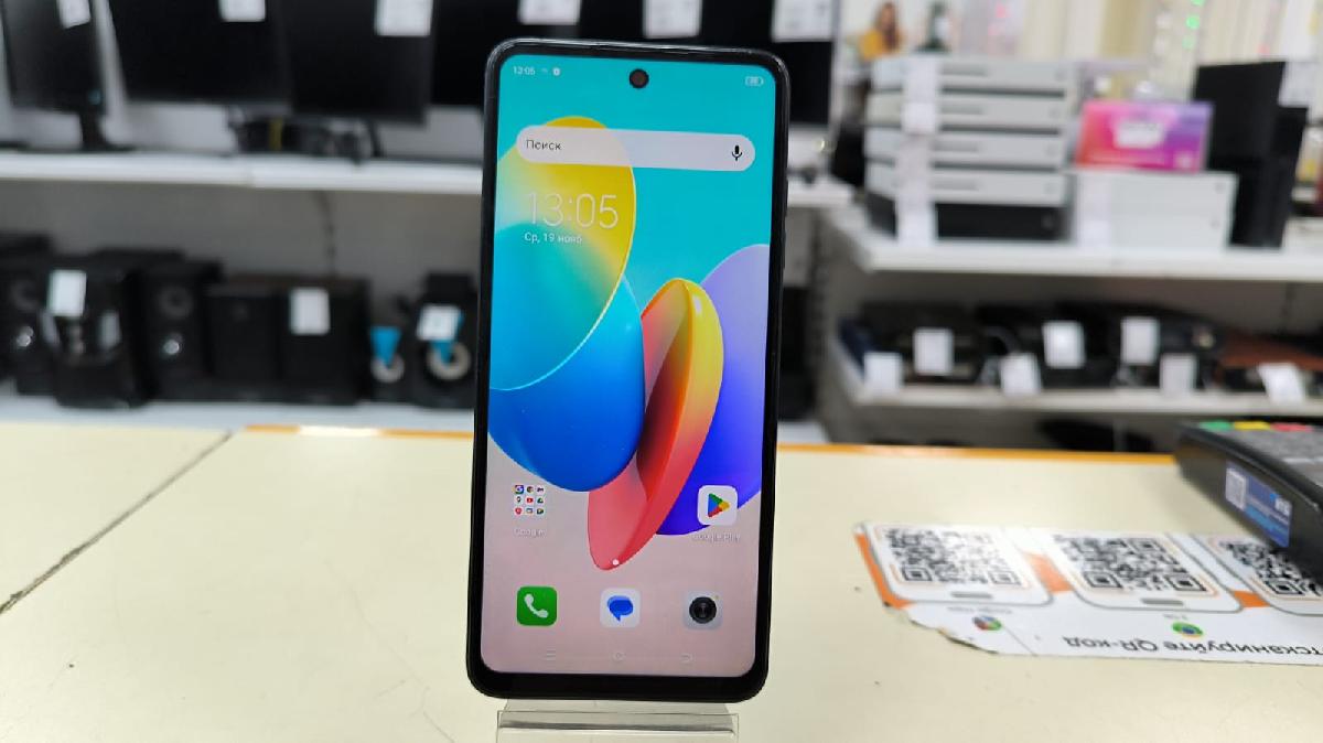 Смартфон Tecno Spark Go 2024 4/64