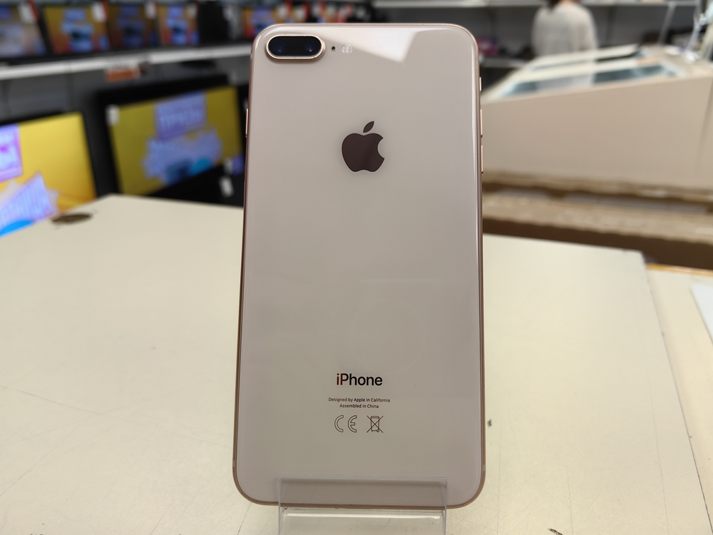 Смартфон Apple iPhone 8 Plus 64Gb