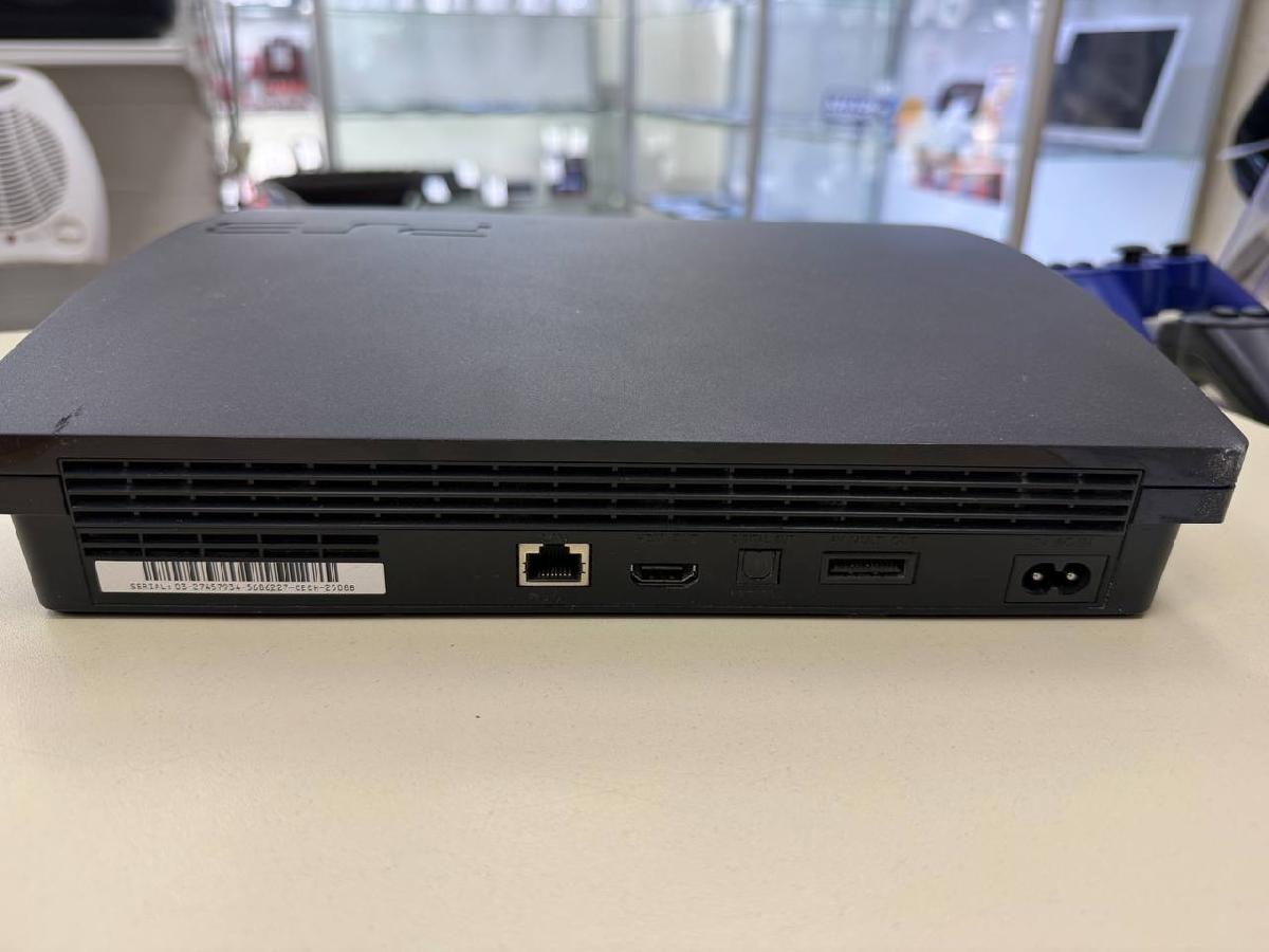 Игровая приставка PlayStation 3 500GB Игровая приставка PlayStation 3 500GB
