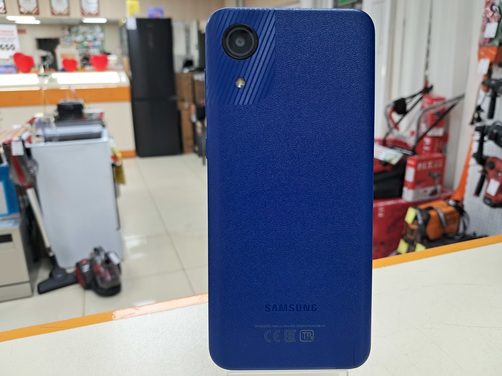 Смартфон Samsung Galaxy A03 Core