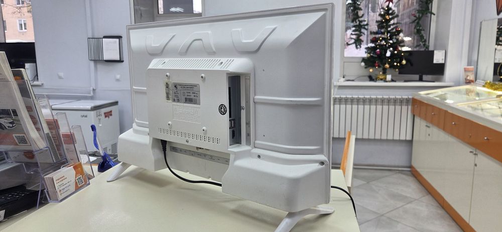 LED Телевизор HI 24H152MSY