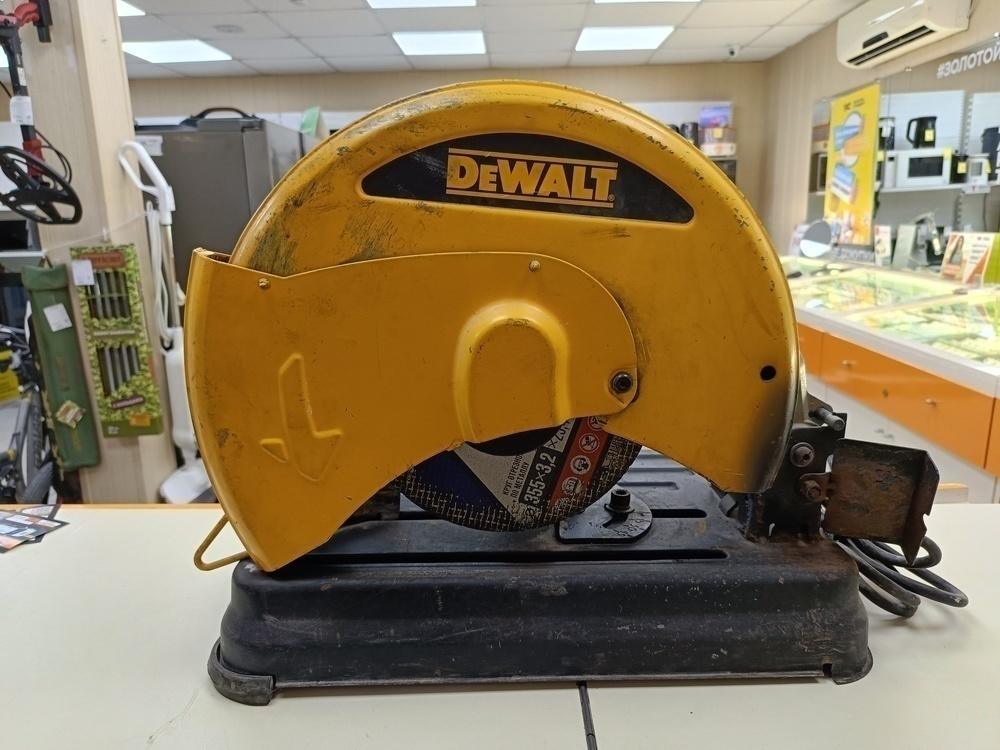 Дисковая пила Dewalt D28730