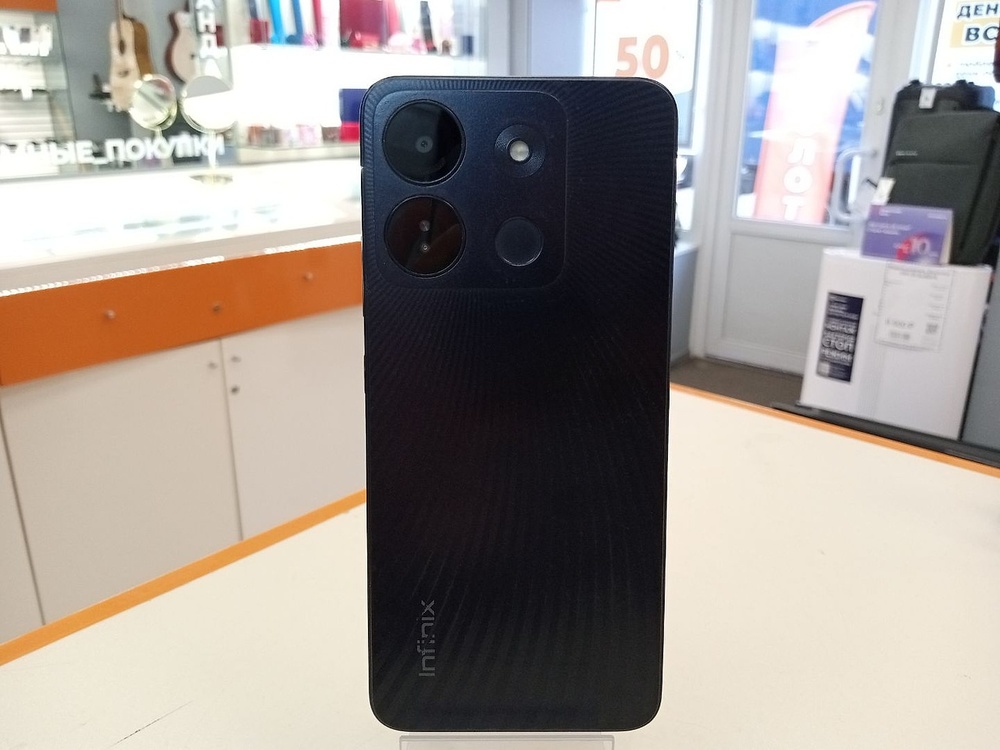 Смартфон Infinix Smart 7 HD 2/64