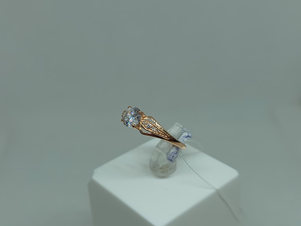 КОЛЬЦО С КАМНЯМИ (Au 585)