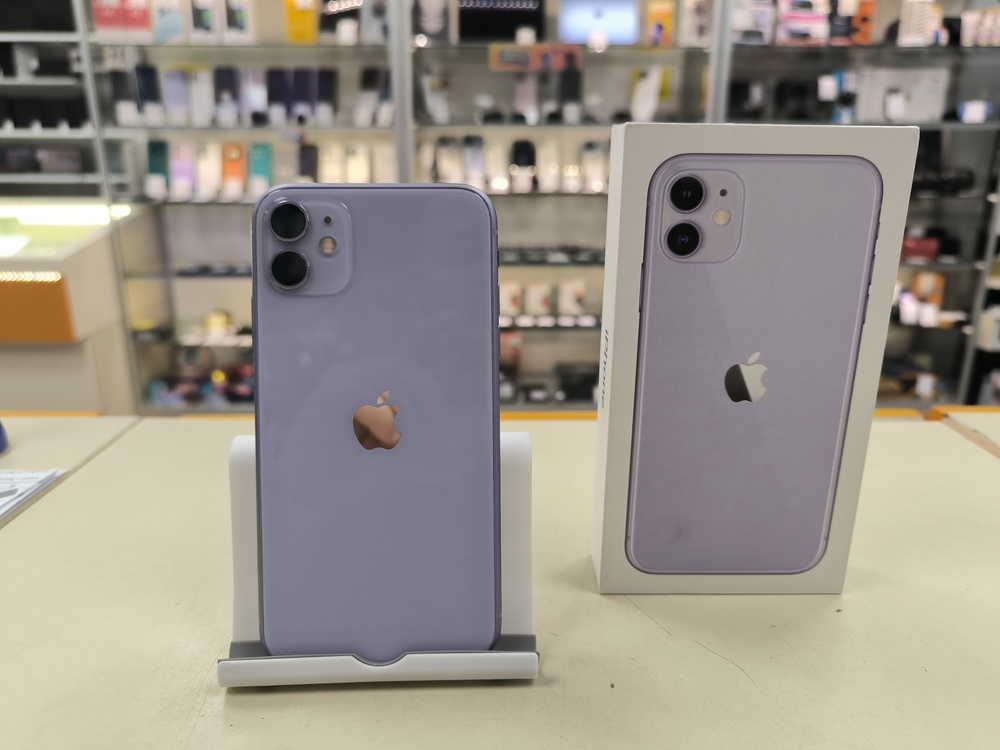 Смартфон Apple iPhone 11 64Gb