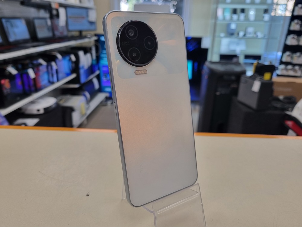 Смартфон Infinix NOTE 12 2023 8/256