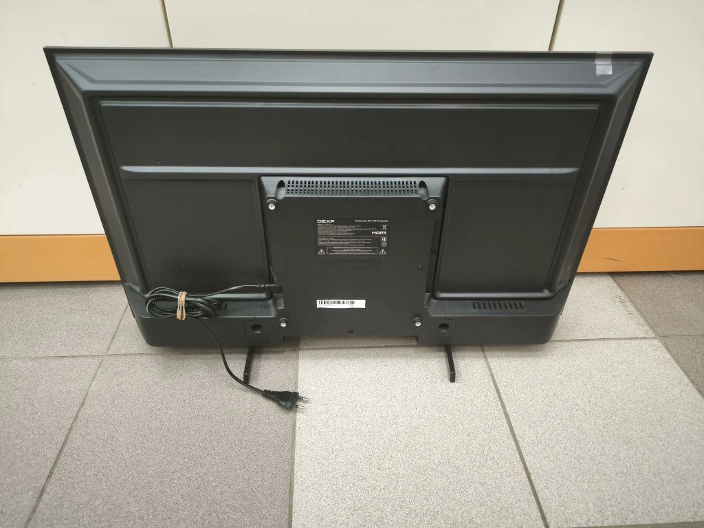 LED Телевизор Dexp F321