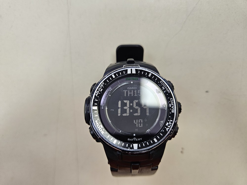 Часы наручные Casio PRO TREK PRW-3000