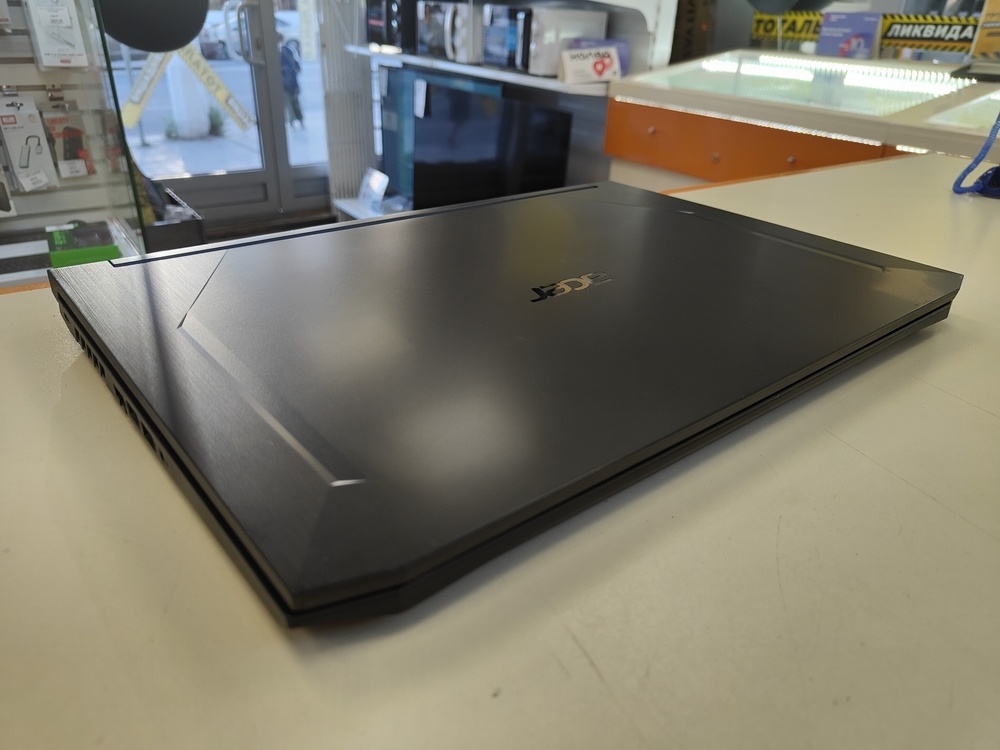 Ноутбук Acer Nitro 5 AN517-52; I7-10750H, GeForce GTX 1650 TI, 16 Гб, 1 Tb, Нет