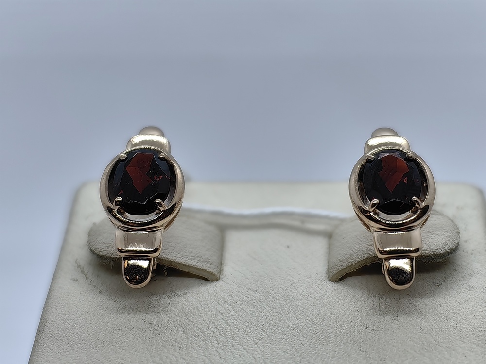 СЕРЬГИ С КАМНЕМ (Au 585)