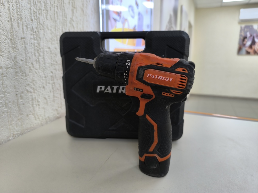 Шуруповерт Patriot BR 367LI