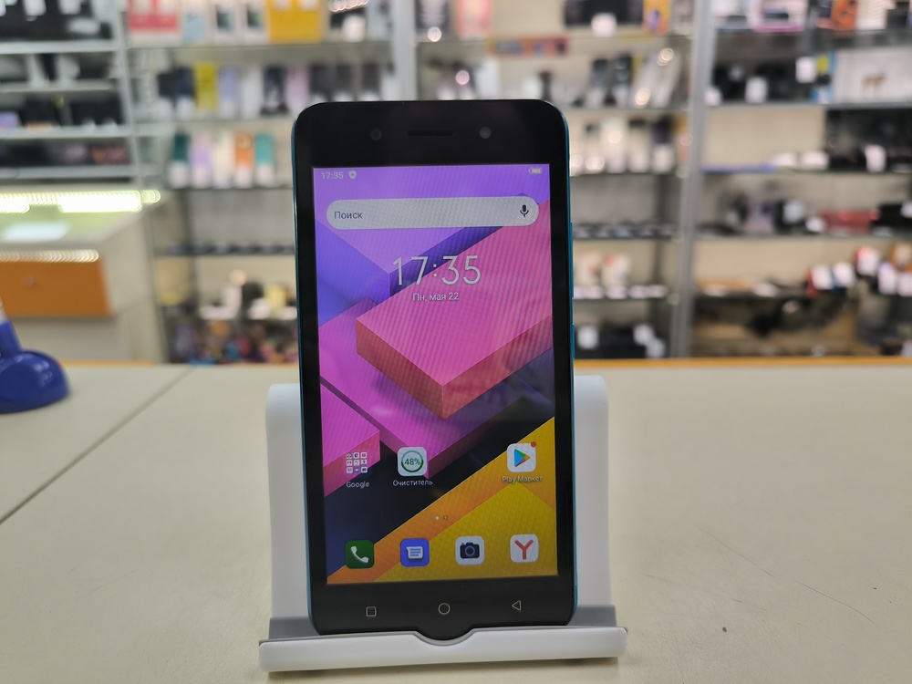 Смартфон Itel A17