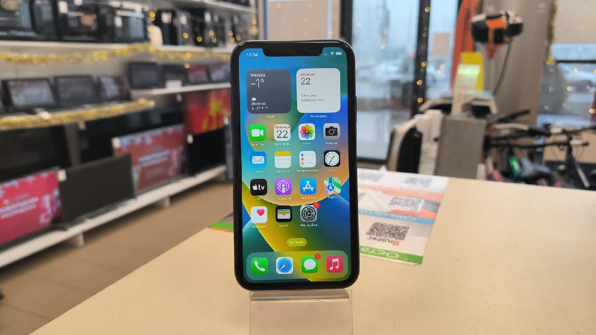 Смартфон Apple iPhone 11 128Gb 4400032124822 в Волгограде - купить в  интернет-магазине ювелирных украшений и дисконт техники «Золотой Стандарт»