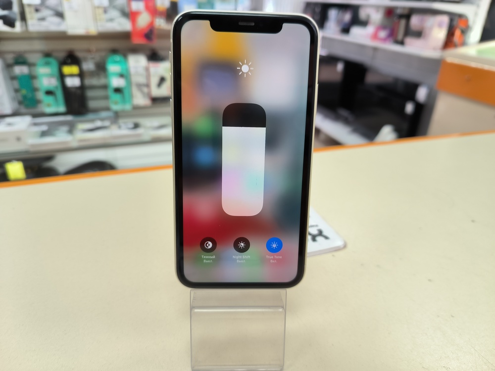 Смартфон Apple iPhone 11 128Gb