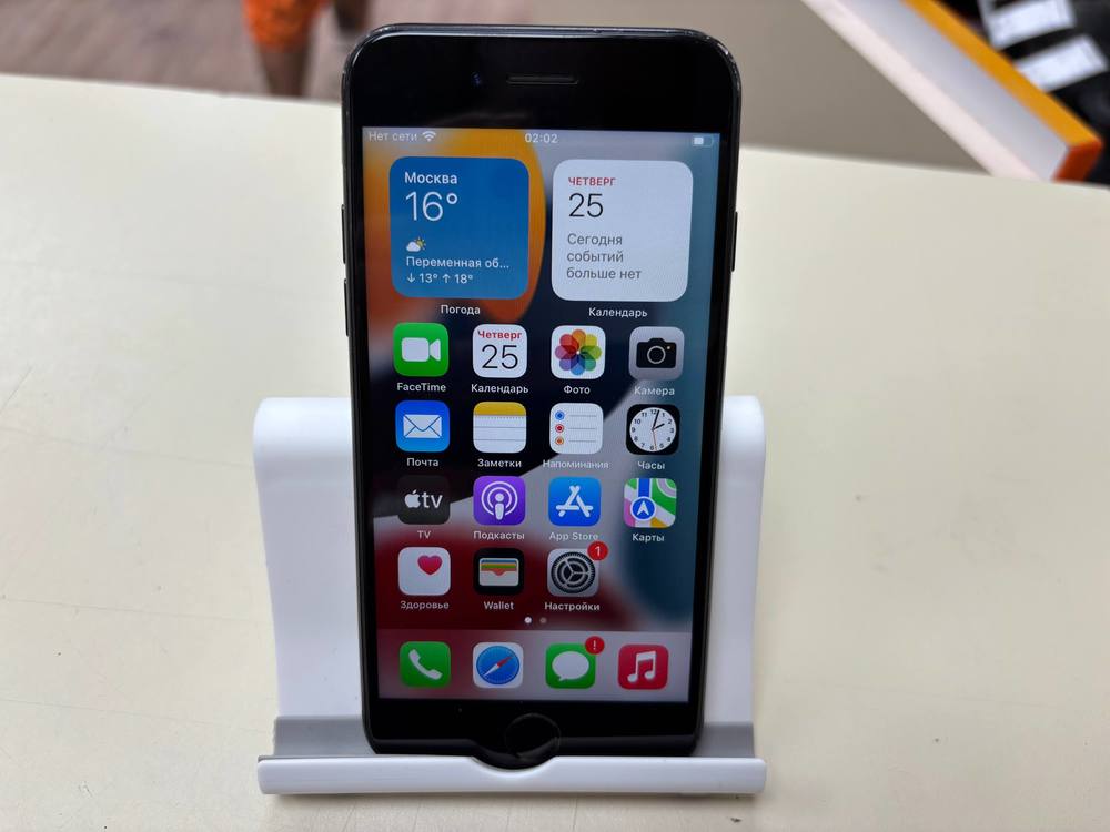 Смартфон Apple iPhone 7 32Gb