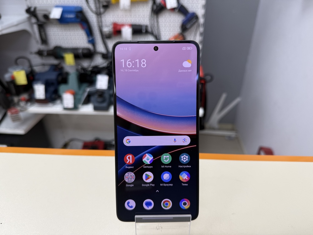 Смартфон Xiaomi Poco F7 ultra 16/512