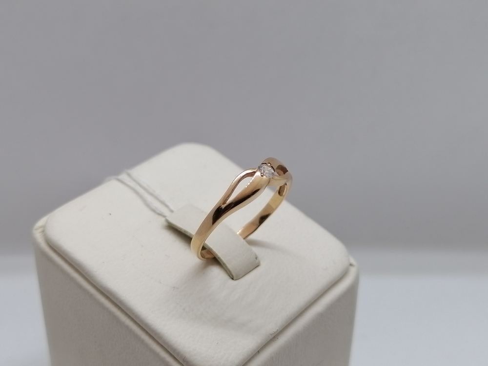 КОЛКМ585 КОЛЬЦО С КАМНЕМ (Au 585) КОЛКМ585 КОЛЬЦО С КАМНЕМ (Au 585)