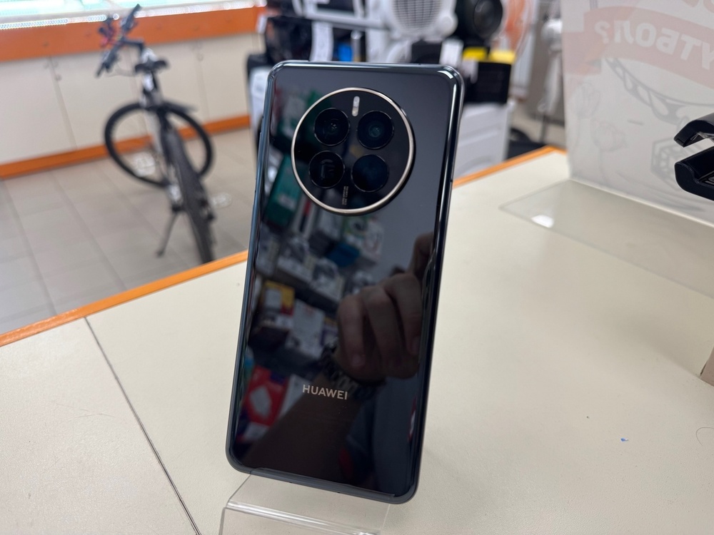 Смартфон Huawei Mate 50 8/256