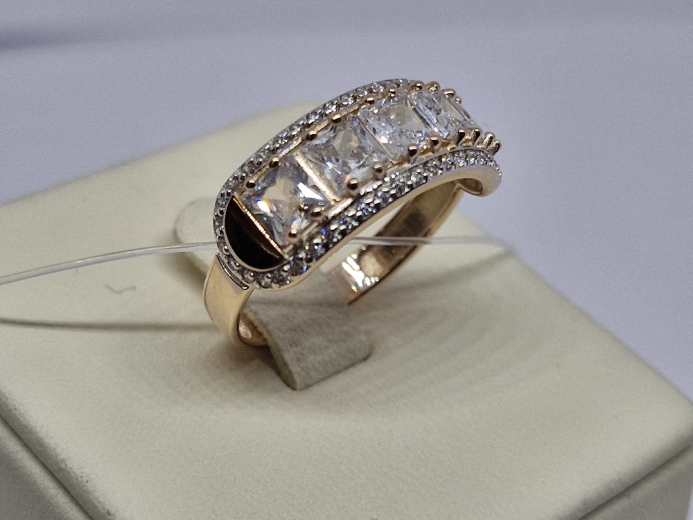 КОЛЬЦО С КАМНЯМИ (Au 585)