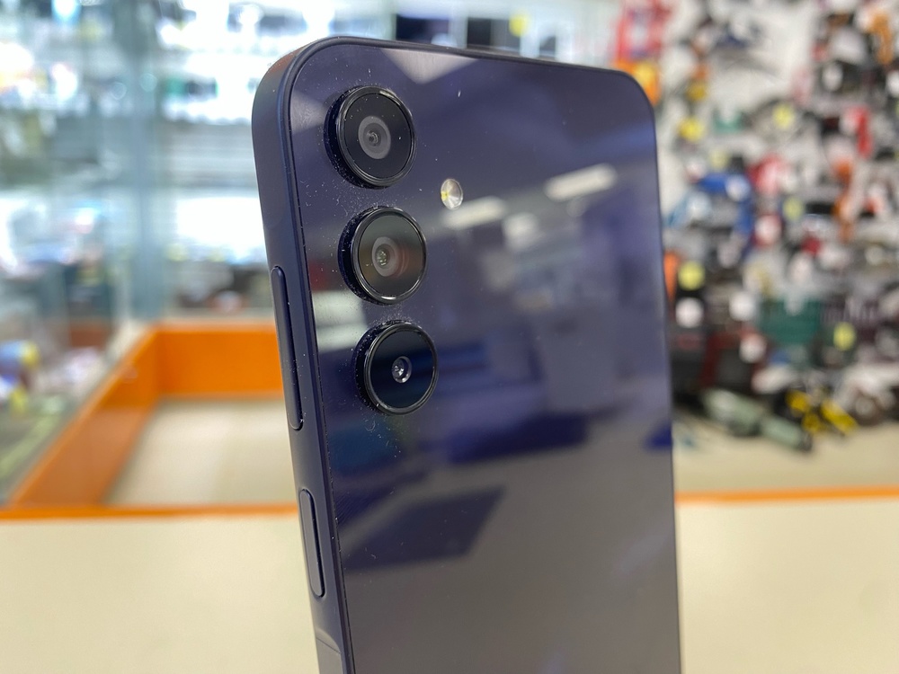 Смартфон Samsung Galaxy A15 4/128