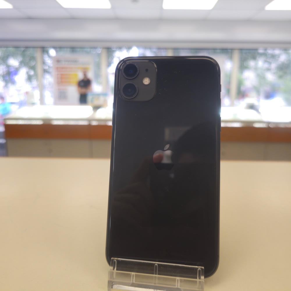 Смартфон Apple iPhone 11 64Gb