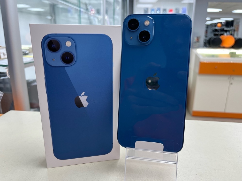 Смартфон Apple iPhone 13 128Gb