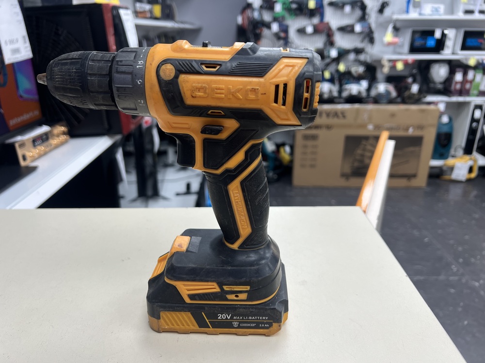 Шуруповерт Deko DKCD20FU-Li